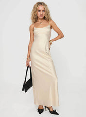 Ravia Maxi Dress Champagne